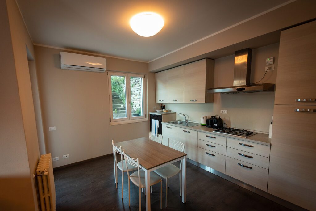 Como Lake Amazing View verhuurd door "byMyHomeinComo"